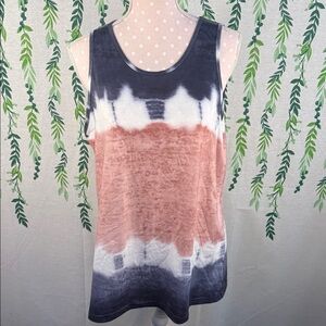 Stylish Tie-Dye Tank Top - Red, White, and Blue D3
